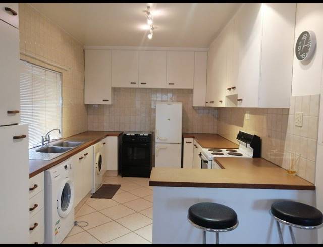 3 BEDROOM APARTMENT RENTED IN SUMMERSTRAND